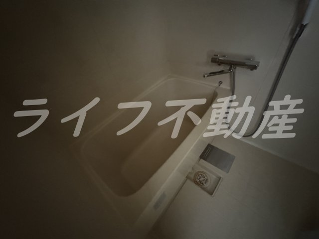 アバンティ深江Sの浴室|落ち着いた空間のお風呂です