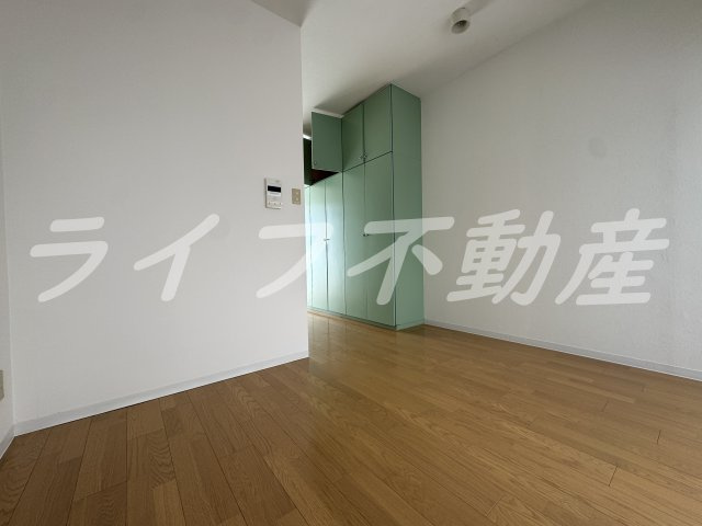 アバンティ深江Sの居間・リビング|使いやすい居間です