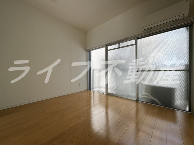 アバンティ深江Sの内装|明るい室内です