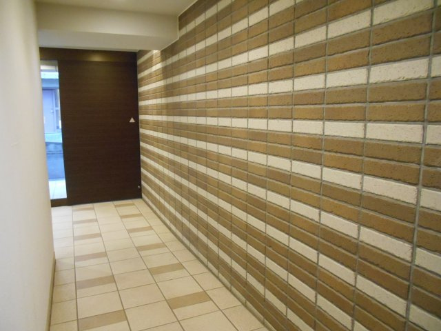 【エントランス】 | ベルヴュコート中野本町
