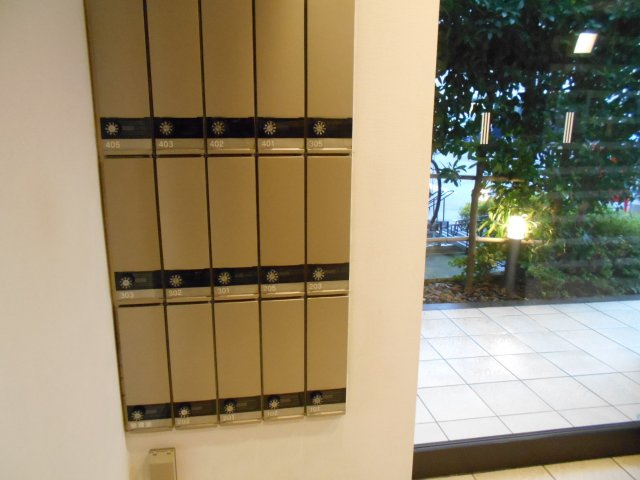 【設備】 | ベルヴュコート中野本町 | メールＢＯＸ