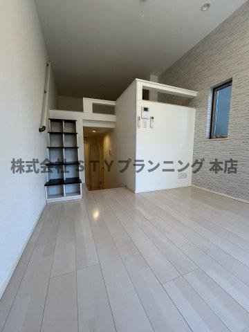 仲介手数料0円！	ハーモニーテラス金城町の居間・リビング