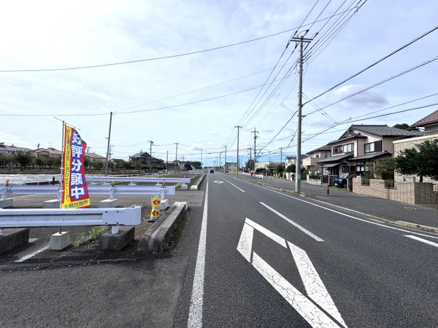 柏市増尾７丁目新築戸建【土小学校：9分】の周辺|北西側前面道路