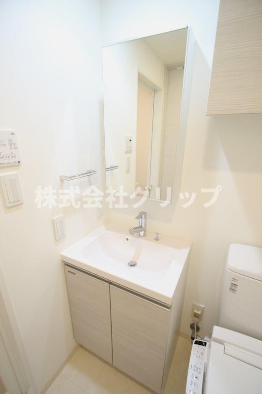 セジョリ横浜ウエストの独立洗面台