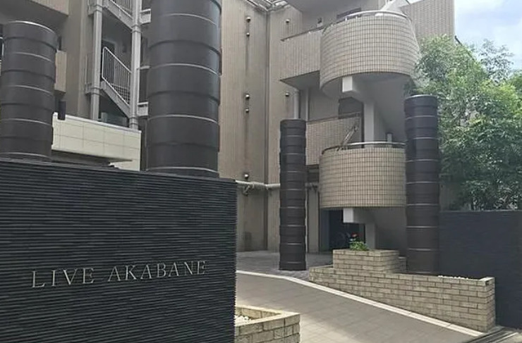 ライブ赤羽のエントランス|清潔なエントランスです