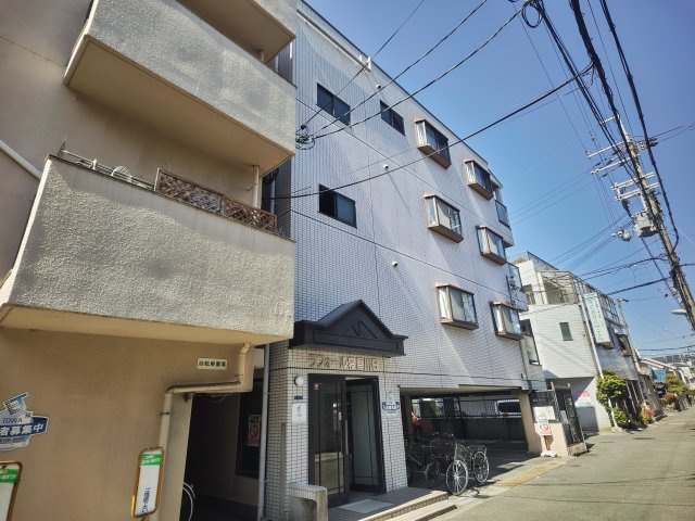 ラフォール寝屋川Bの外観