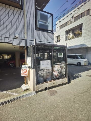 ラフォール寝屋川Bのその他