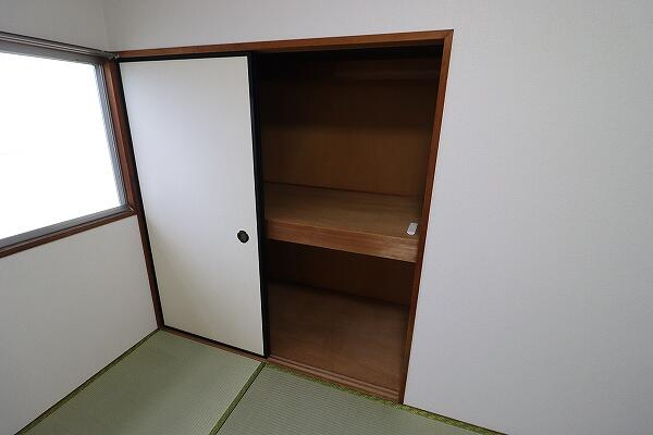 レジデンス新田の収納|小物を収納するのに便利です