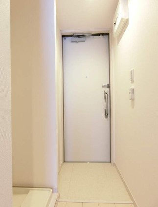 【玄関】