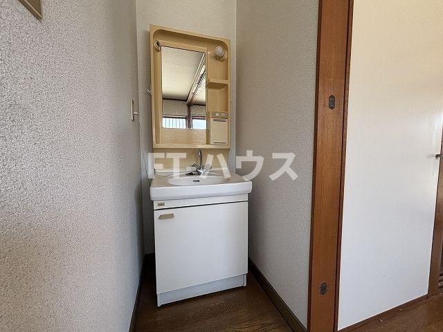 オレンジハイツの独立洗面台