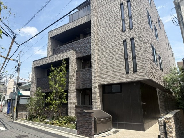 【外観】 | ザ・プレイス中野桃園 | ☆新築☆綺麗な外観。