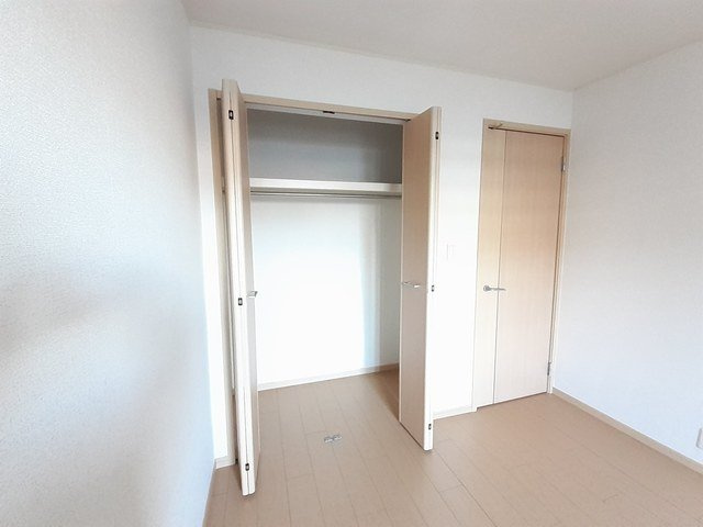 フォルシュの収納|こまごまとしたものを収納できそうですね