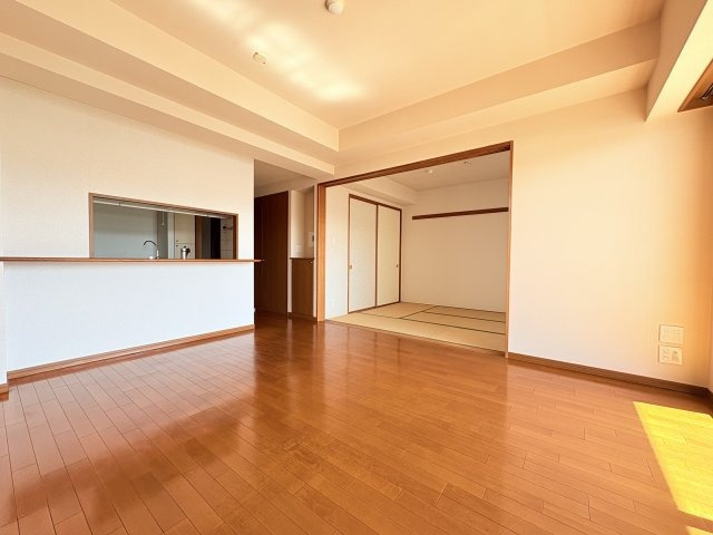 パークコリーナ上大岡アジュールコートの居間・リビング