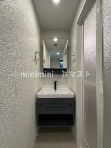 セレニテ本町東リアンの洗面所