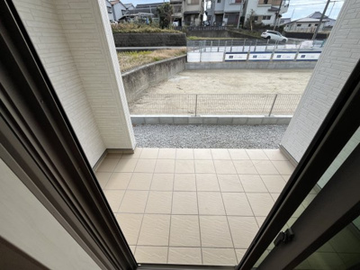 【玄関】 | 【20万円ｷｬｯｼｭﾊﾞｯｸ対象物件】リーブルガーデン香芝市穴虫4期 全1棟 1号棟 | 施工例写真