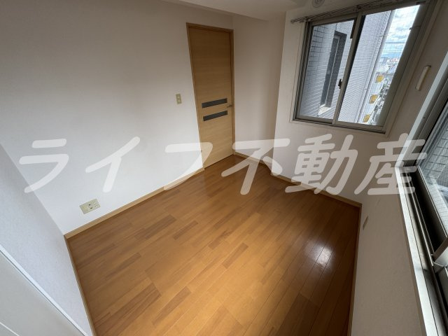グランガーデン足代新町の居間・リビング|居間です
