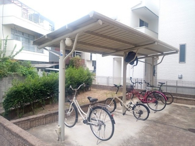 レオネクストパールハウスカズのその他|駐輪場