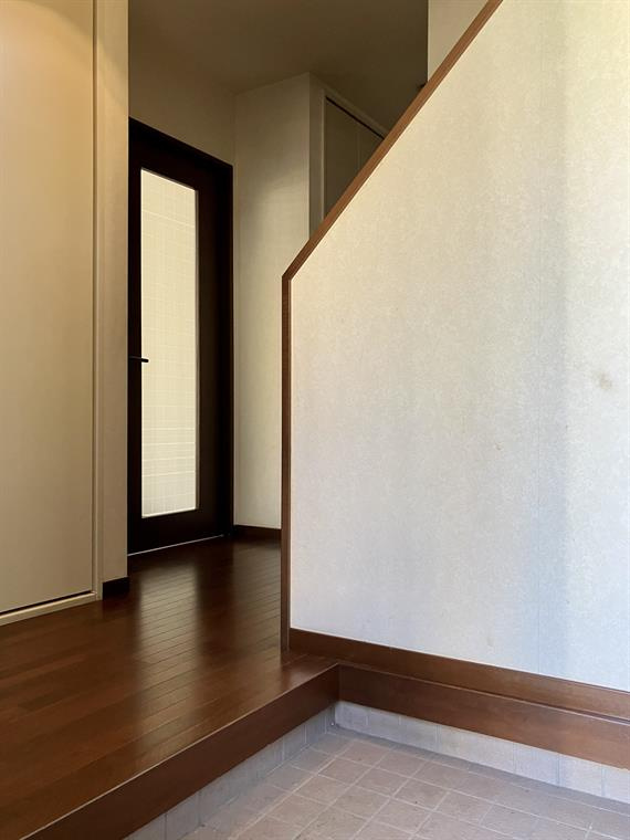 西習志野戸建のロビー