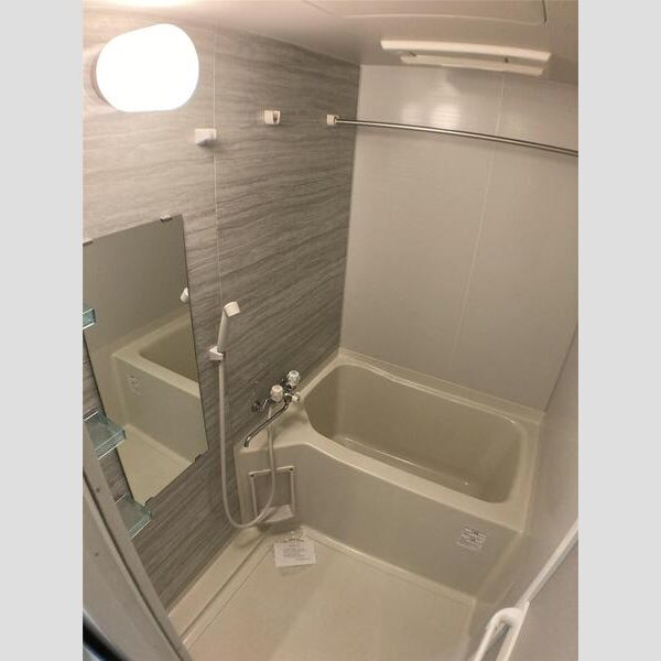 S-RESIDENCE神戸磯上通の浴室