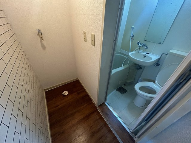 松戸市新松戸２丁目のアパート