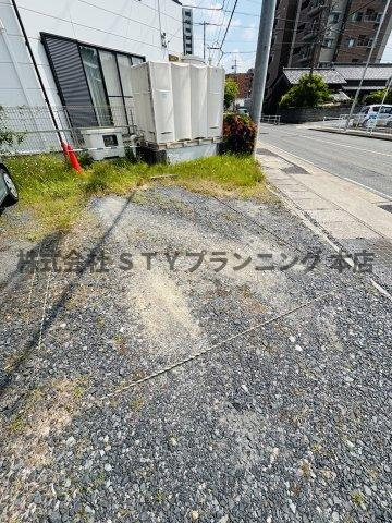 シェ・モア平針の駐車場