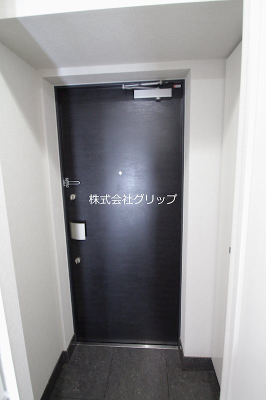 Le'a横濱ポートサイドの玄関