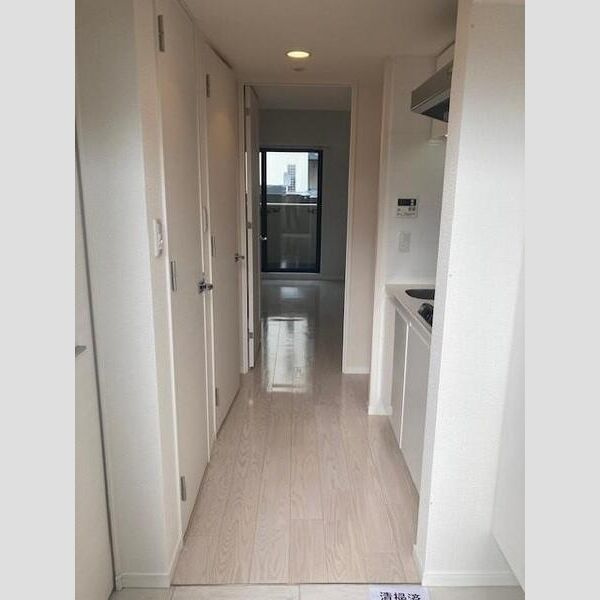 S-RESIDENCE神戸元町の玄関