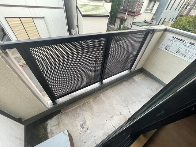リファインのバルコニー