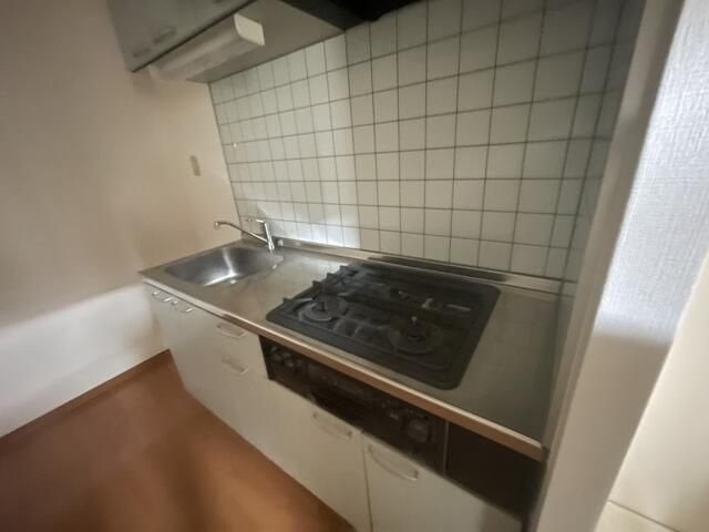 リファインのキッチン