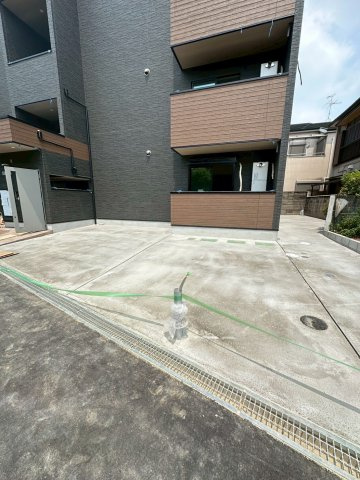 【駐車場】 | LouisApartment吹田東リバーパーク