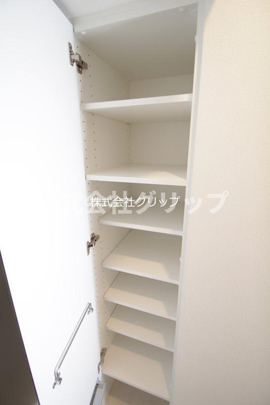 クラリッサ横浜シエルの収納