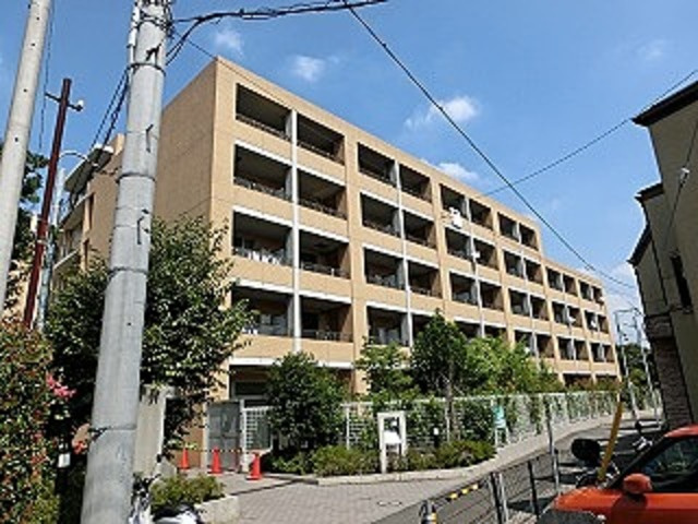 ロイヤルパーク多摩川2番館の外観
