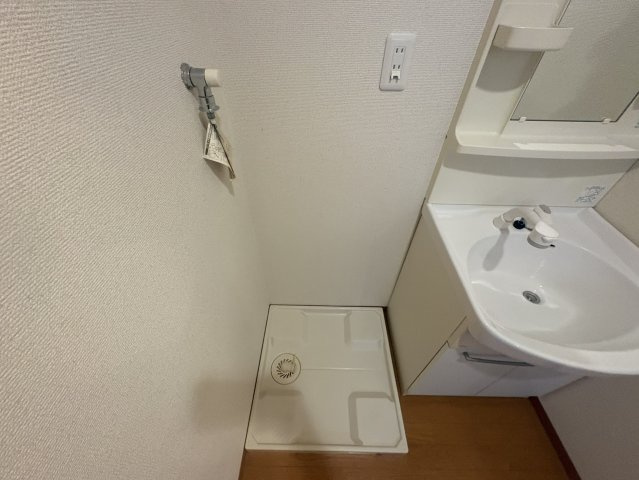 ミラクルセブン江坂のその他