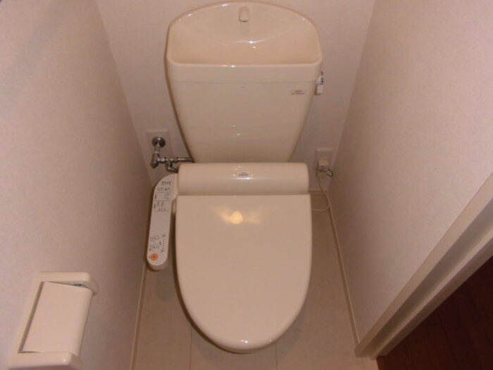 セジュールウィットのトイレ|温水洗浄便座