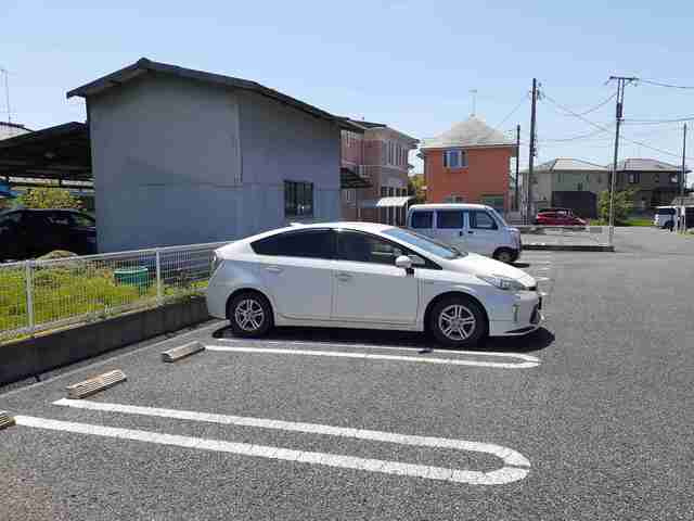 アステール　Ｃ棟の駐車場|駐車場