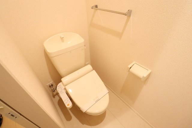 ステラ クレールのトイレ|温水洗浄暖房便座