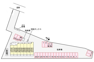 【駐車場】 | フローラーリアⅢ | 駐車場