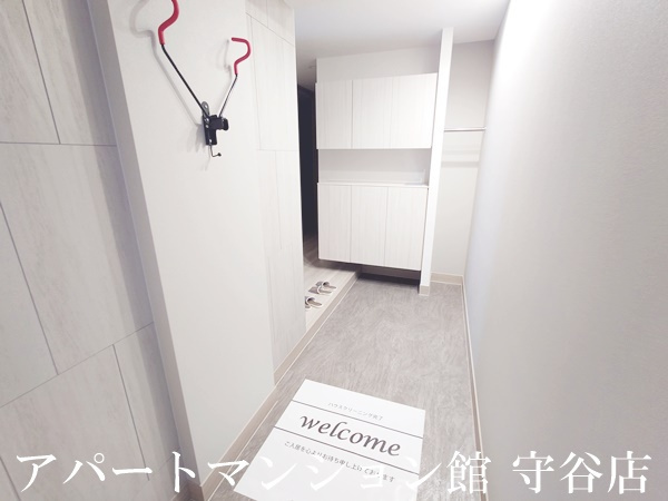 D's LIEN (ディ-ズリアン) Bの玄関