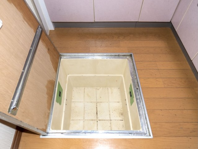 タウンハウス伊川谷の収納|キッチンの床下収納