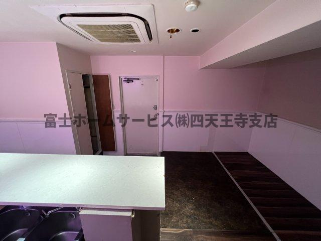 大阪市中央区千日前２丁目の店舗一部の内装