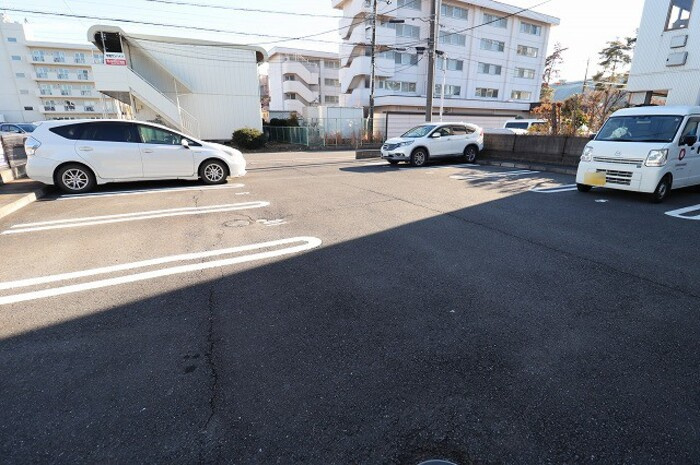 アドラブールの駐車場|駐車場