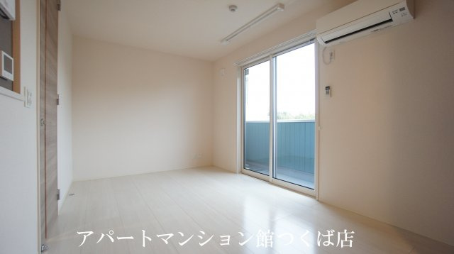 ワレアハレの居間・リビング