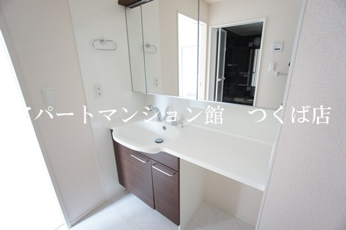 ワレアハレの独立洗面台