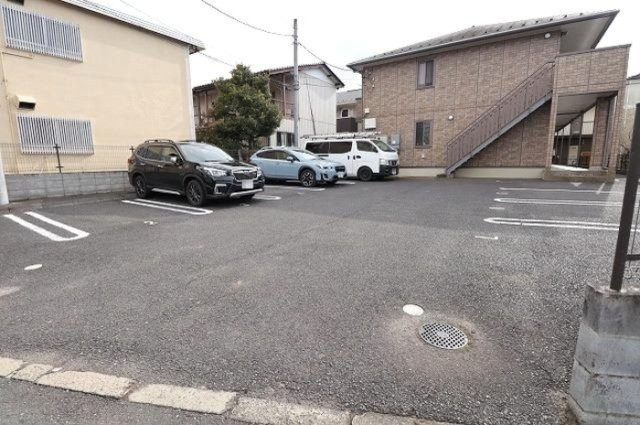 フラワーハイムの駐車場|駐車場