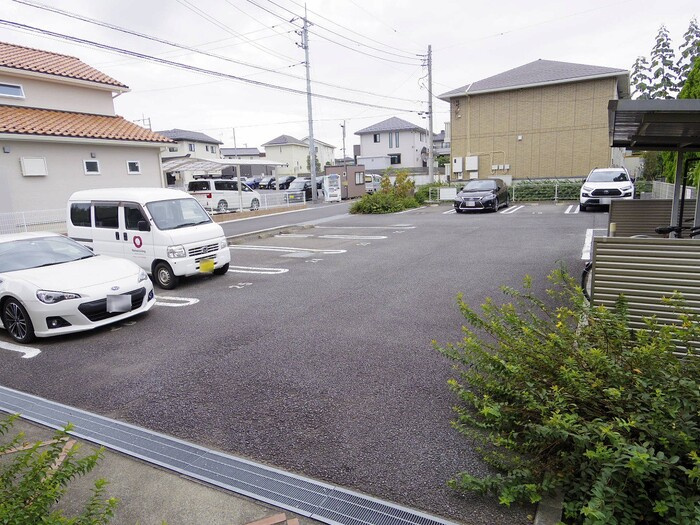 Mヒルズ Bの駐車場|駐車場
