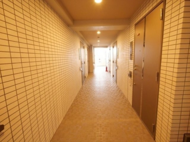 ビーロット小石川レジデンスのロビー