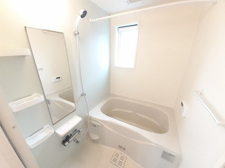 【浴室】 | エレガントつくばⅢ | バス