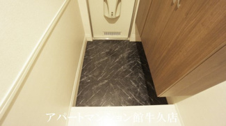 【玄関】 | エルクルーズ