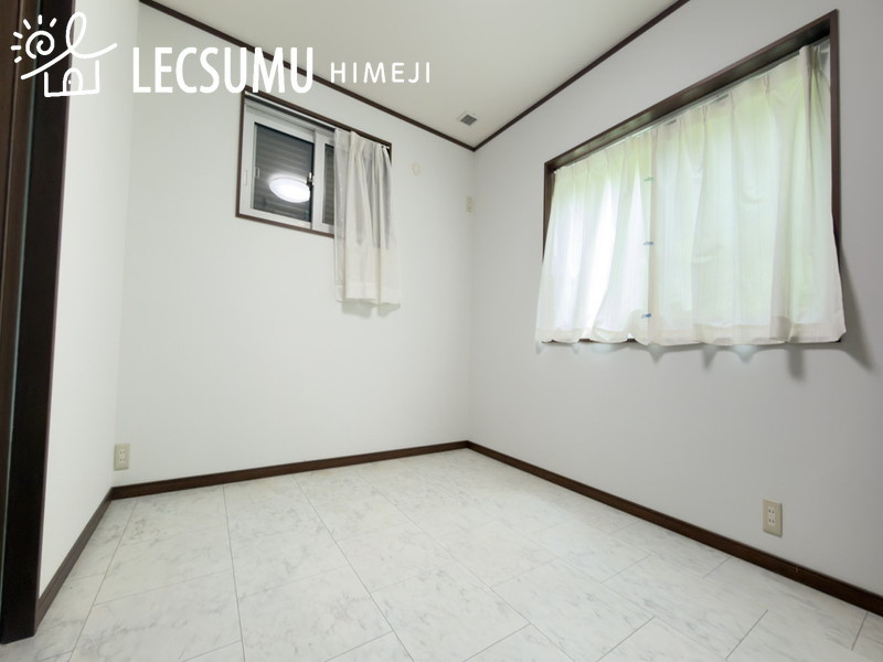 姫路市夢前町菅生澗/中古戸建の洋室