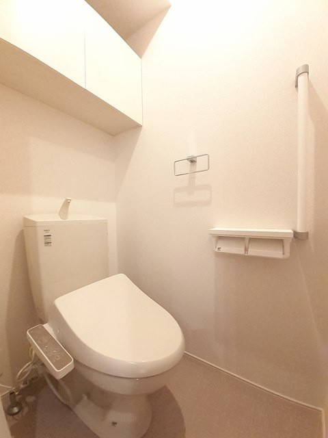 横浜市泉区上飯田町のアパートのトイレ|トイレ個室♪
